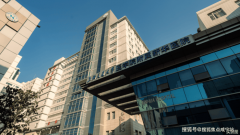 住房补助则是：效率优先